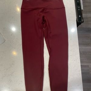 Lululemon Wonder Under 28” size 12